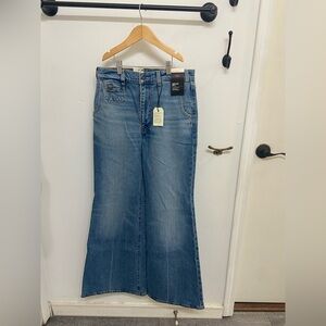 Levi's Women’s Light Blue Ribcage High Rise Bell Flare Jeans